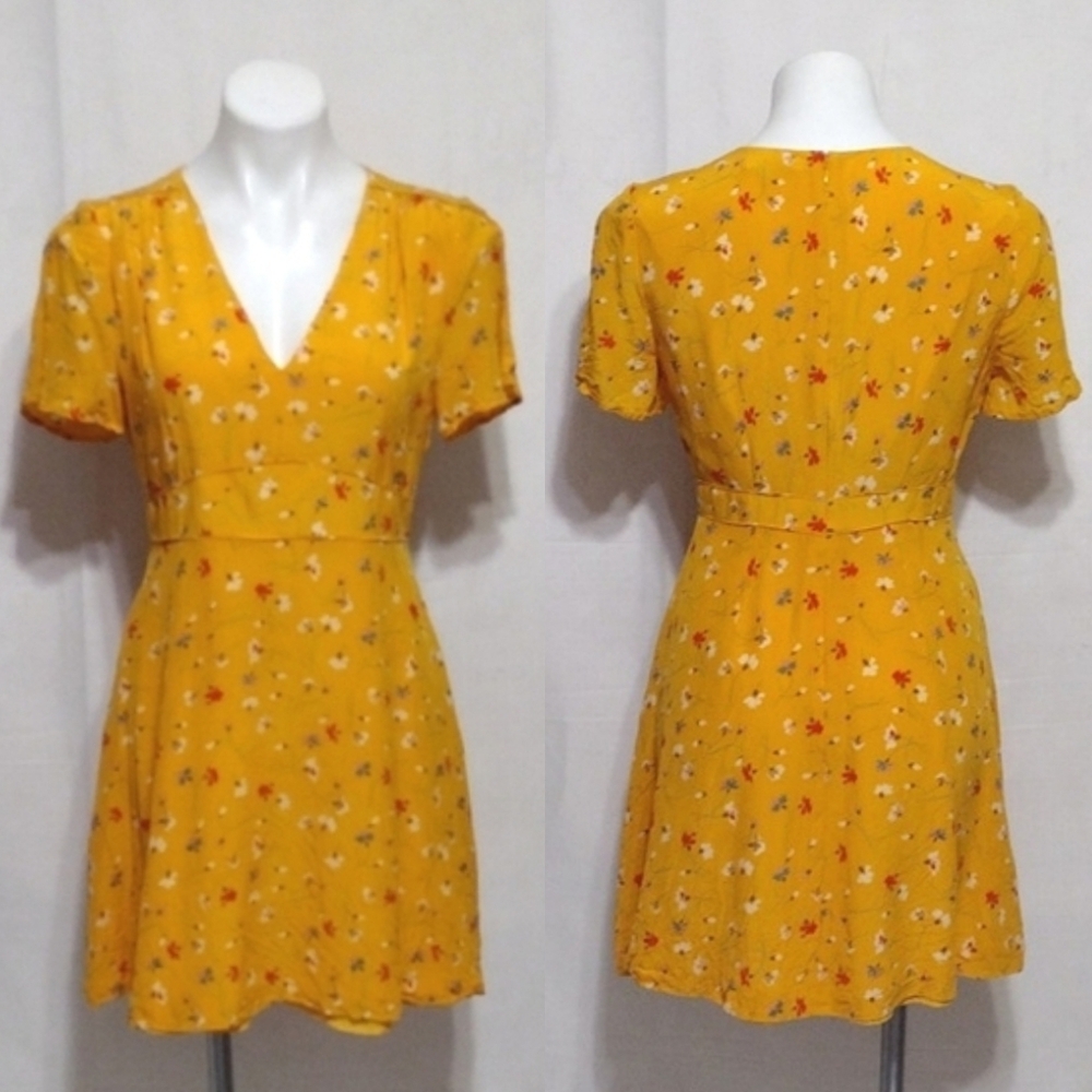 Madewell Floral Print Silk Dress Cutaway Tulip Sleeves Feminine Romantic Chic 4